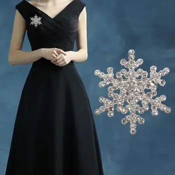 Korea Uus Pross Talvel Teenetemärgi Rhinestone Jõulud Lumi Sõle Hulgi Broches Ehted Fashion