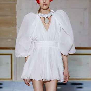 Elegantne V-kaelus Pikk Laterna Varruka Draped Valge Kleidid Naistele Sügis Raja Elegantne Mini Sifonki Kleit 2020 Vestido de muje