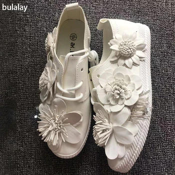 Uus Suvi lill vabaaja jalatsid tõusulaine sada mood pedaali laisk kingad naiste vöö korea versiooni Väikesed valged kingad