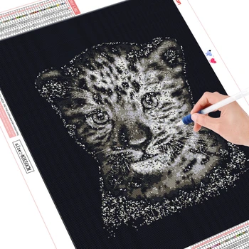 HUACAN 5d Diamond Maali Täis Puurida Ring Leopard Küülik Diamond Tikandid ristpistes Must Ja Valge Loomade Wall Art