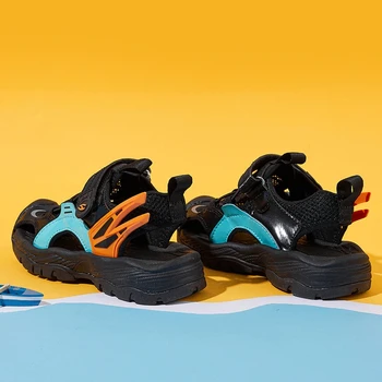 Laste kingad 2021 suvel uued poiste kingad Baotou beach sandaalid tüdrukute hingavad sandaalid