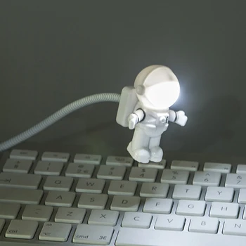 Astronaut Nachtlicht Paindlik LED Lesen Lampe Kreative Mini USB Rohr Raumfahrer Sülearvuti Notebook Tastatur Tisch Schreibtisch