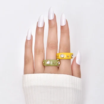 GuanLong Geomeetriline Värvikas Sõrme Sõrmuse jaoks Teen Girl Akrüül Minimalistlik Rhinestone Naiste rõngad Mitmevärviline Tarvikud