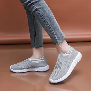 Sokid kingad naine tuli korterid pluss suurus 2021 uus kuum müüa tõsta-sse varba mugav hingav vabaaja tossud naiste kingad